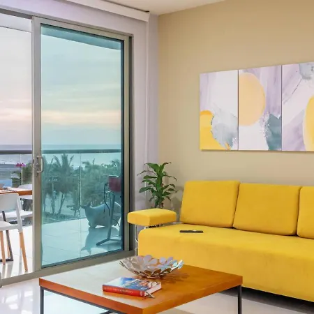 Bizsar Mar 4 Piscinas Acceso privado playa BBQ privado Apartamento *