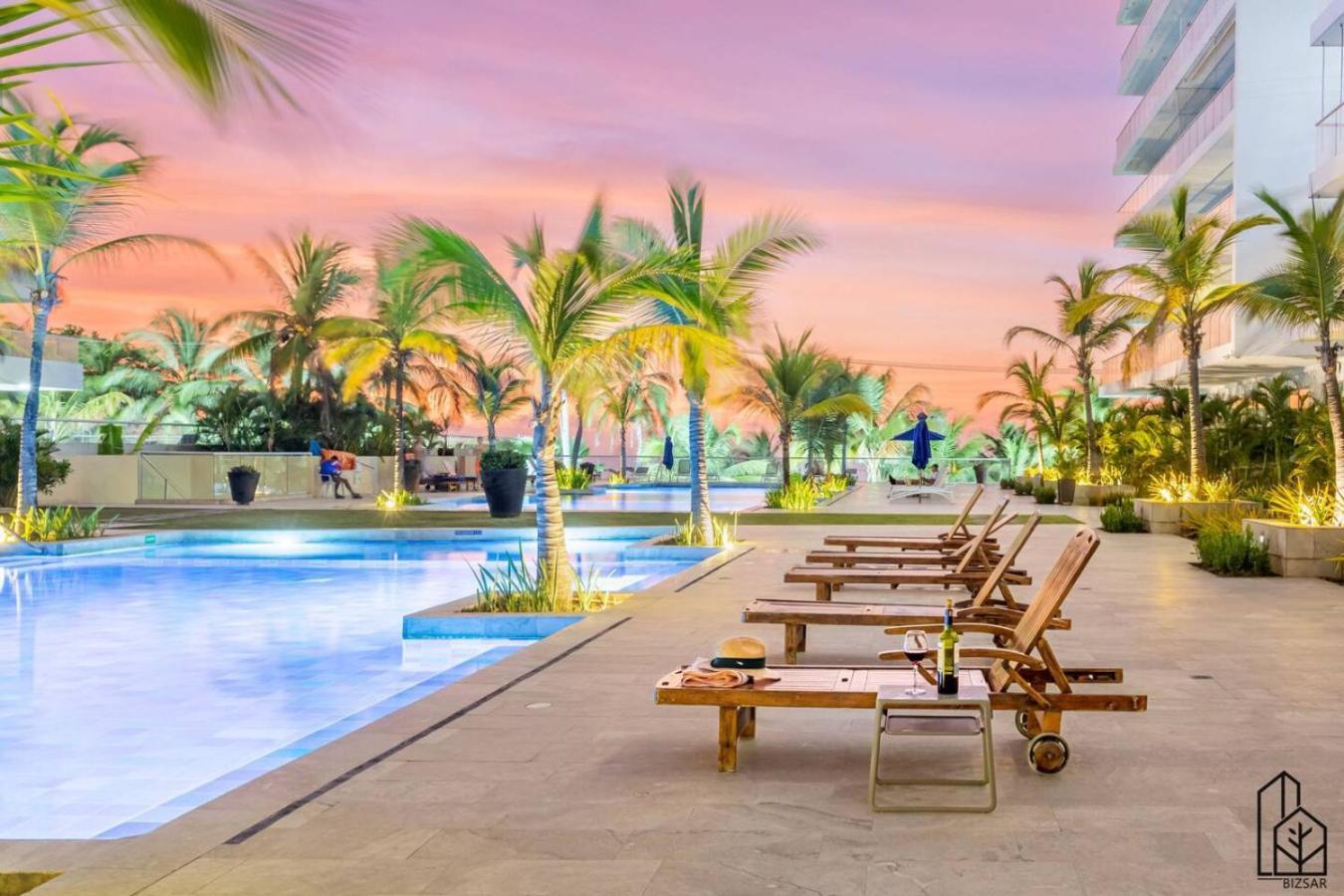 Apartamento Bizsar Mar 4 Piscinas Acceso privado playa BBQ privado *